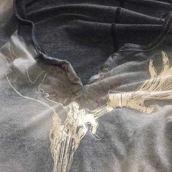 Adorable Free people crop top with moose head - Picture 6 of 6